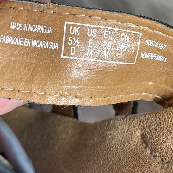 Clarks Collection Black Textured Leather Four Strap Slide Mules Sz 8 - Picture 3 of 4